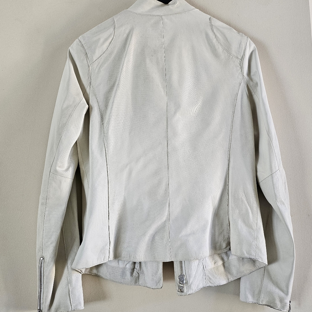 Leather Moto Jacket White Women's Classic M Professionally Cleaned - Picture 3 of 10
